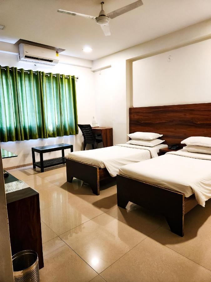 Hotel Rajwada Aurangabad 外观 照片