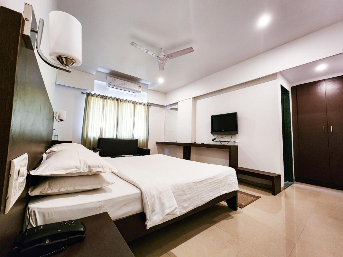 Hotel Rajwada Aurangabad 外观 照片