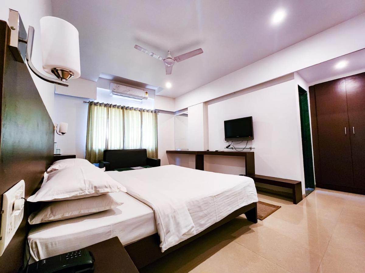Hotel Rajwada Aurangabad 外观 照片