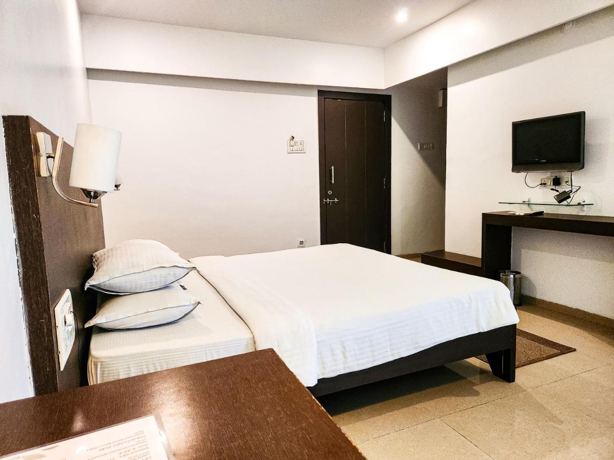 Hotel Rajwada Aurangabad 外观 照片